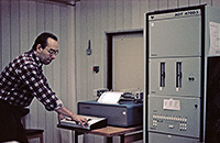 igitální minipočítač ADT 4700